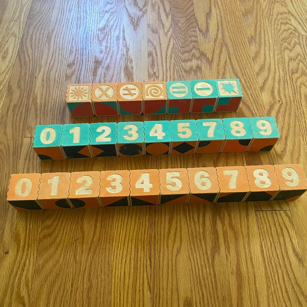 Uncle Goose Nontoxic Wooden Block Set, Numbers, Math, Shape Themed